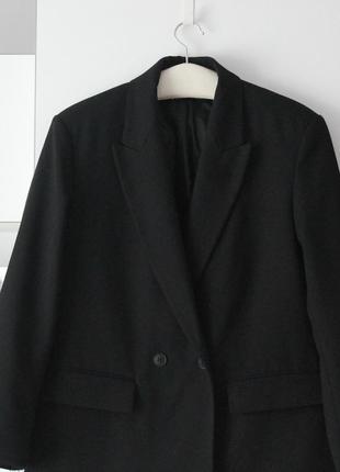 Черный базовый двубортный пиджак от zara6 фото