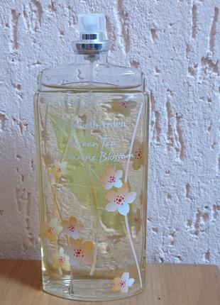 Распылив парфюм elizabeth arden green tea nectarine blossom edt