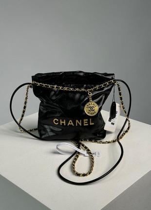 Сумка женская в стиле chanel black quilted calfskin mini 22 bag gold hardware6 фото