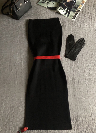 Новое, итальянское черное трикотажное платье-карандаш fiorucci, р. s-м-l7 фото