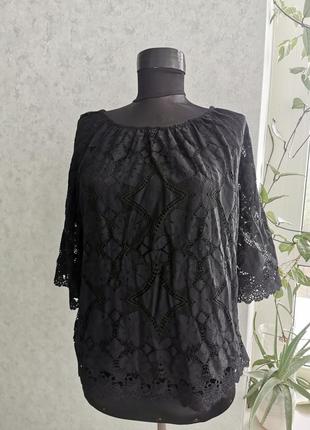 Красивая кружевная блуза на трикотажной основе