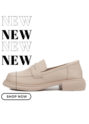 Натуральні шкіряні лофери бежевого кольору