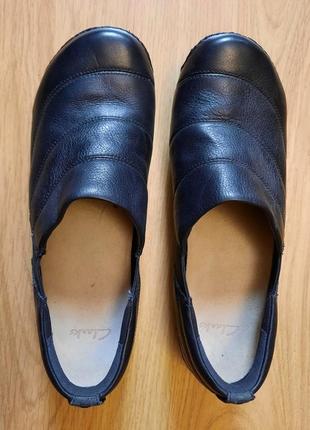 Жіночі нові шкіряні туфлі clarks 40 p.1 фото