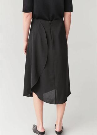 Красивая юбка черного цвета, длинны миди из полу прозрачной ткани от cos.6 фото