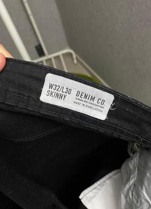 Черные брюки от бренда denim co6 фото