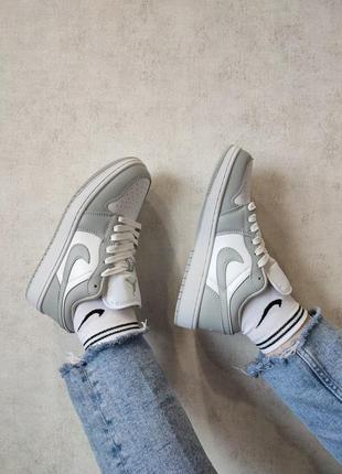 Nike air jordan 1 low retro light grey9 фото