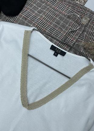Белая трикотажная блуза m l блуза прямая блуза с вырезом2 фото