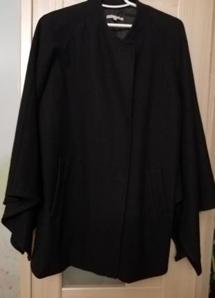 Чудове пальто