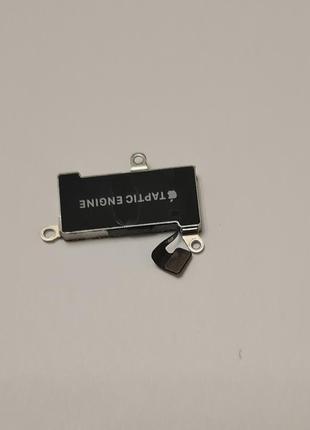 Вібромотор (taptic engine) оригінал б.у. iphone 12/12 pro