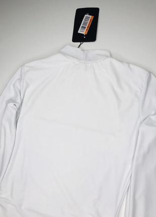Белоснежное платье с чокером, эффект утяжки, s-m7 фото