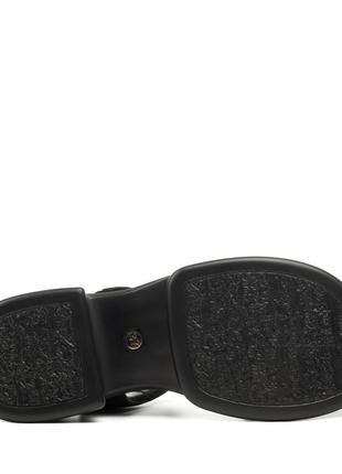 Стильні шкіряні жіночі босоніжки на високій підошві та платформі, з каблуком та...