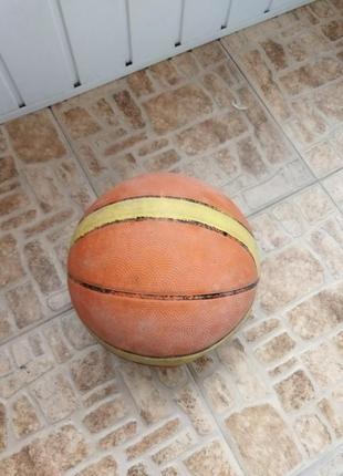 Баскетбольний м'яч2 фото