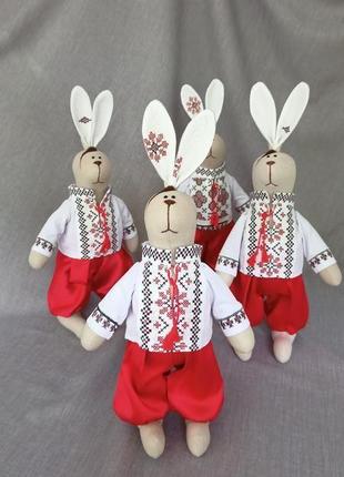 Заєць у вишиванці5 фото