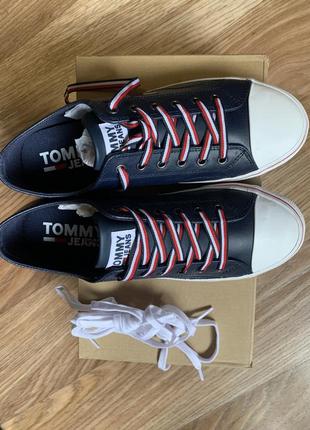 Крутые кеды tommy hilfiger