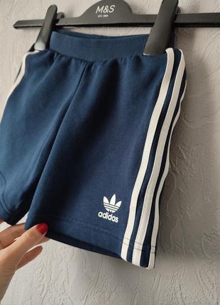 Шорти adidas оригінал2 фото