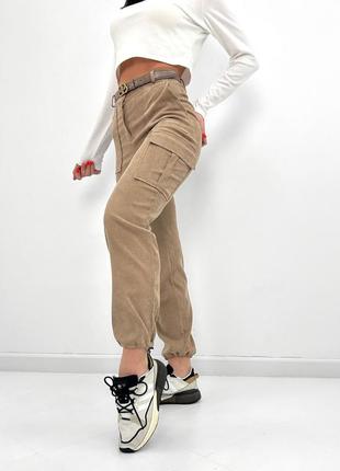 Модні жіночі вельветові брюки карго
