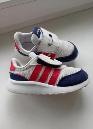 Кросівки дитячі сітка adidas 26 розмір1 фото