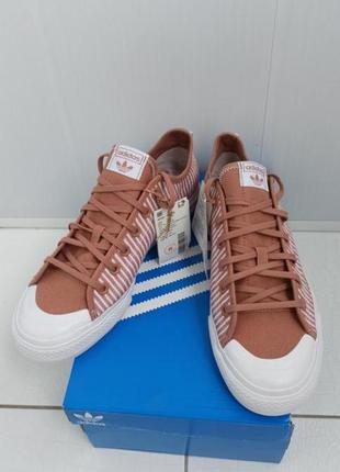 Кроссовки adidas nizza 42р модель 2022р оригинал (без коробки )2 фото