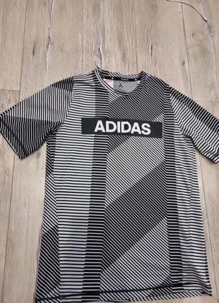 Футболка adidas оригинал1 фото