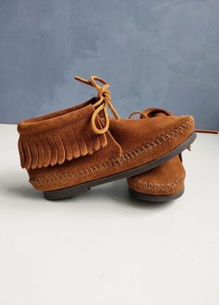 Круті замшеві черевики 27-28 розмір minnetonka2 фото
