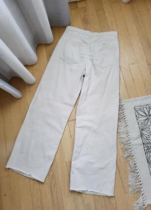 Новые женские широкие бежевые нюдовые джинсы трубы весенние на весну4 фото