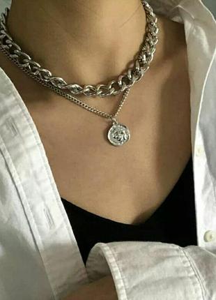 Крупная двойная цепь с подвеской медальон в серебре, цепочка чокер двойная женская4 фото