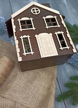 Дерев'яна коробка "будиночок" на 2 відділення, коробка для подарунка, новорічна коробка3 фото