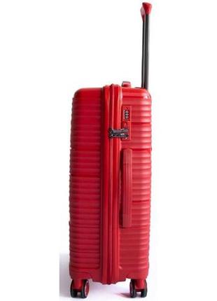 Пластикова маленька валіза з полікарбонату 36l horoso червона2 фото