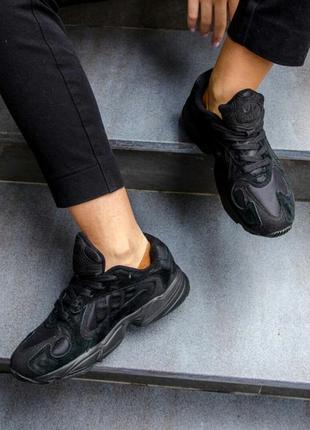 Кросівки adidas yung 1 black кросівки2 фото