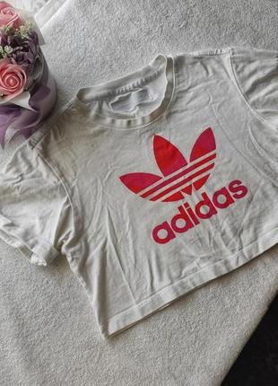 Футболка,кроп топ adidas 💕