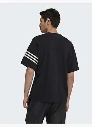 Футболка adidas adicolor neuclassics tee - black hm1875 размер 3xl бу3 фото