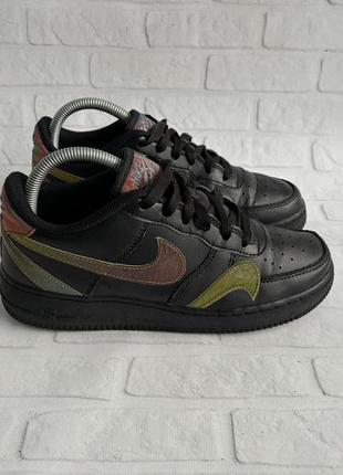 Кросівки nike air force 1 lv8 misplaced swooshes 38 кроссовки оригинал1 фото