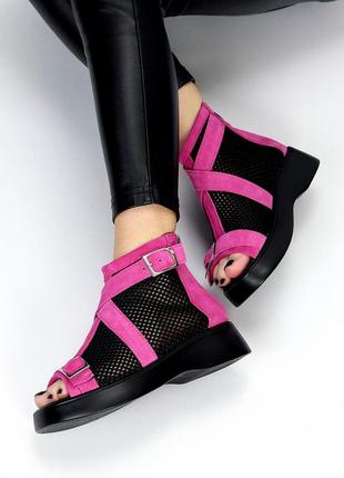 Трендові яскраві рожеві комбіновані чорні літні черевики натуральна замша + сітка 212375 фото