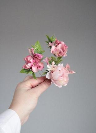 Гребешок с цветами в пудрово-розовом цвете.7 фото