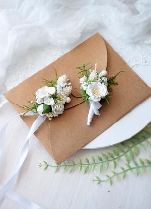 Гребінець в білому кольорі.6 фото