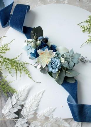 Бархатный пояс с цветами в бело-синем цвете.7 фото