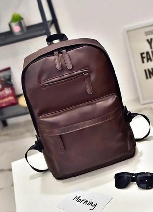 Модный и стильный мужской городской рюкзак кожзам коричневый1 фото