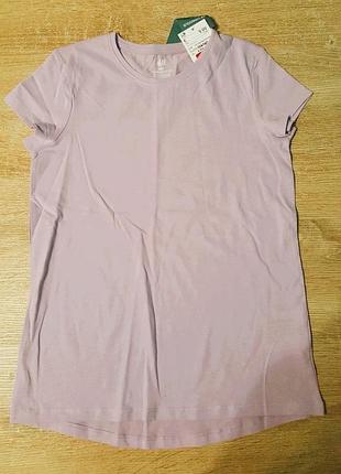Футболка ніжно бузкова однотонна фірми h&m