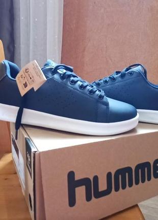 Чоловічі кросівки