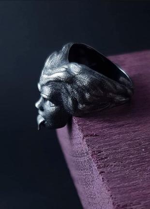 Кольцо скульптура богини кали из серебра 925п9 фото