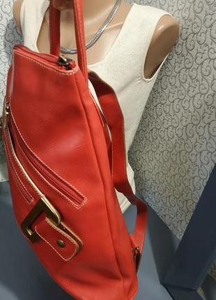 Невеликий жіночій яскравий рюкзак.6 фото