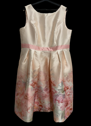 Шикарное платье в цветочный принт с пышной юбкой8 фото