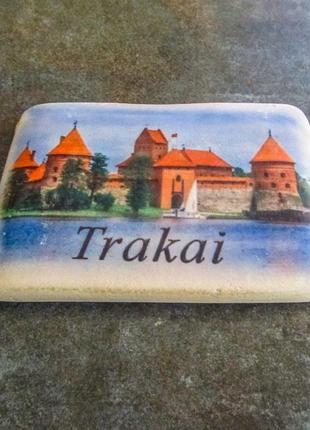 Магнитик-брусчатка "trakai"2 фото