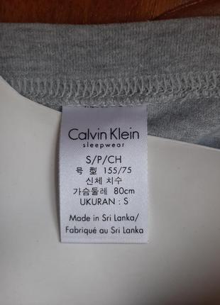 Женская футболка с v- вырезом calvin klein р. 8/s2 фото