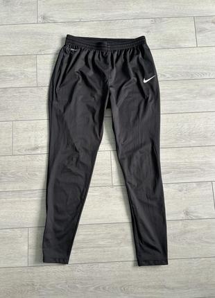 Черные спортивные штаны nike dri-fit l чорні спортивні брюки оригинал