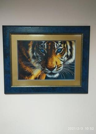 Картина вишита бісером "погляд тигра"1 фото