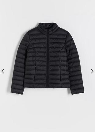 Удобная базовая курточка