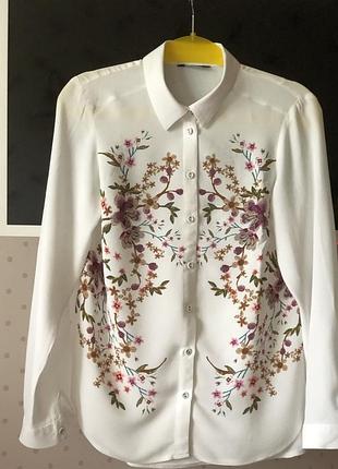 Біла сорочка блузка віскоза квітковий принт, s