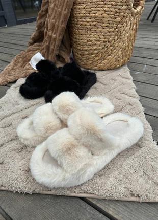 Пухнасті тапочки для дому
