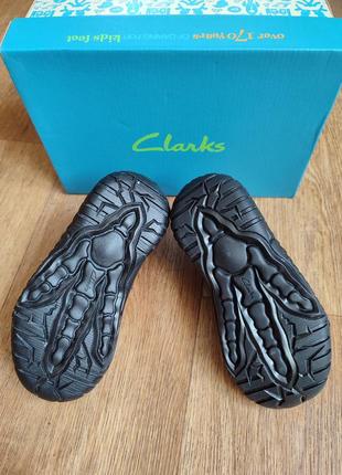 Детские туфли clarks размер 24 и 255 фото